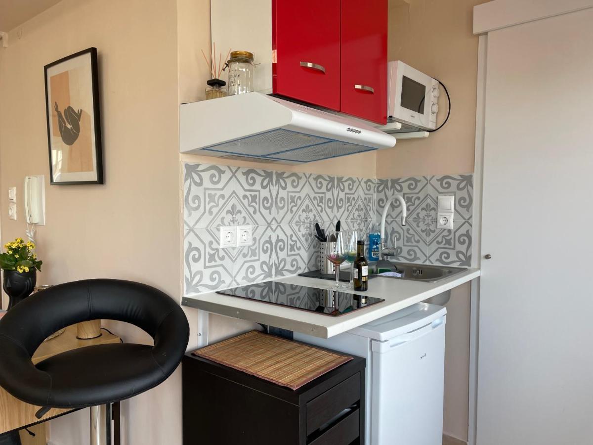 Cozy Apartment In Heart Athens Near Metro Fix 100M Extérieur photo