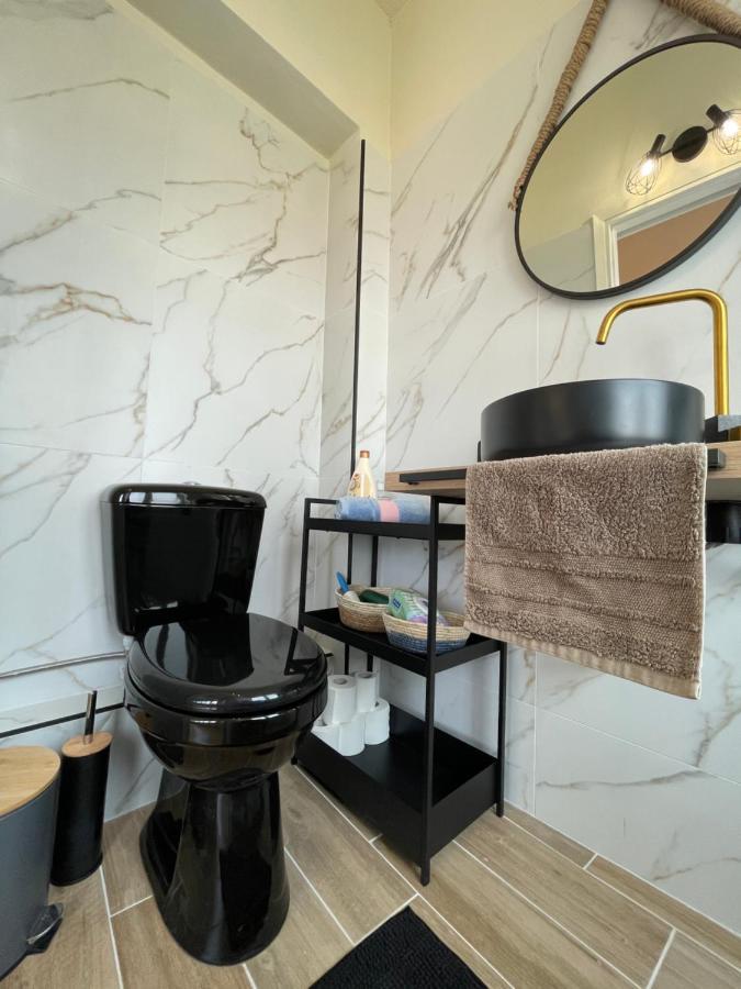 Cozy Apartment In Heart Athens Near Metro Fix 100M Extérieur photo