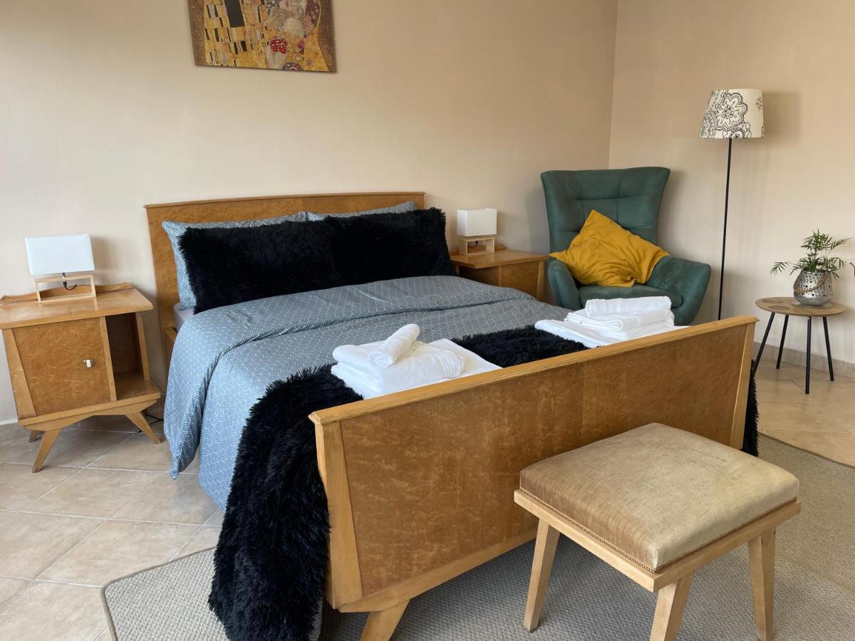 Cozy Apartment In Heart Athens Near Metro Fix 100M Extérieur photo